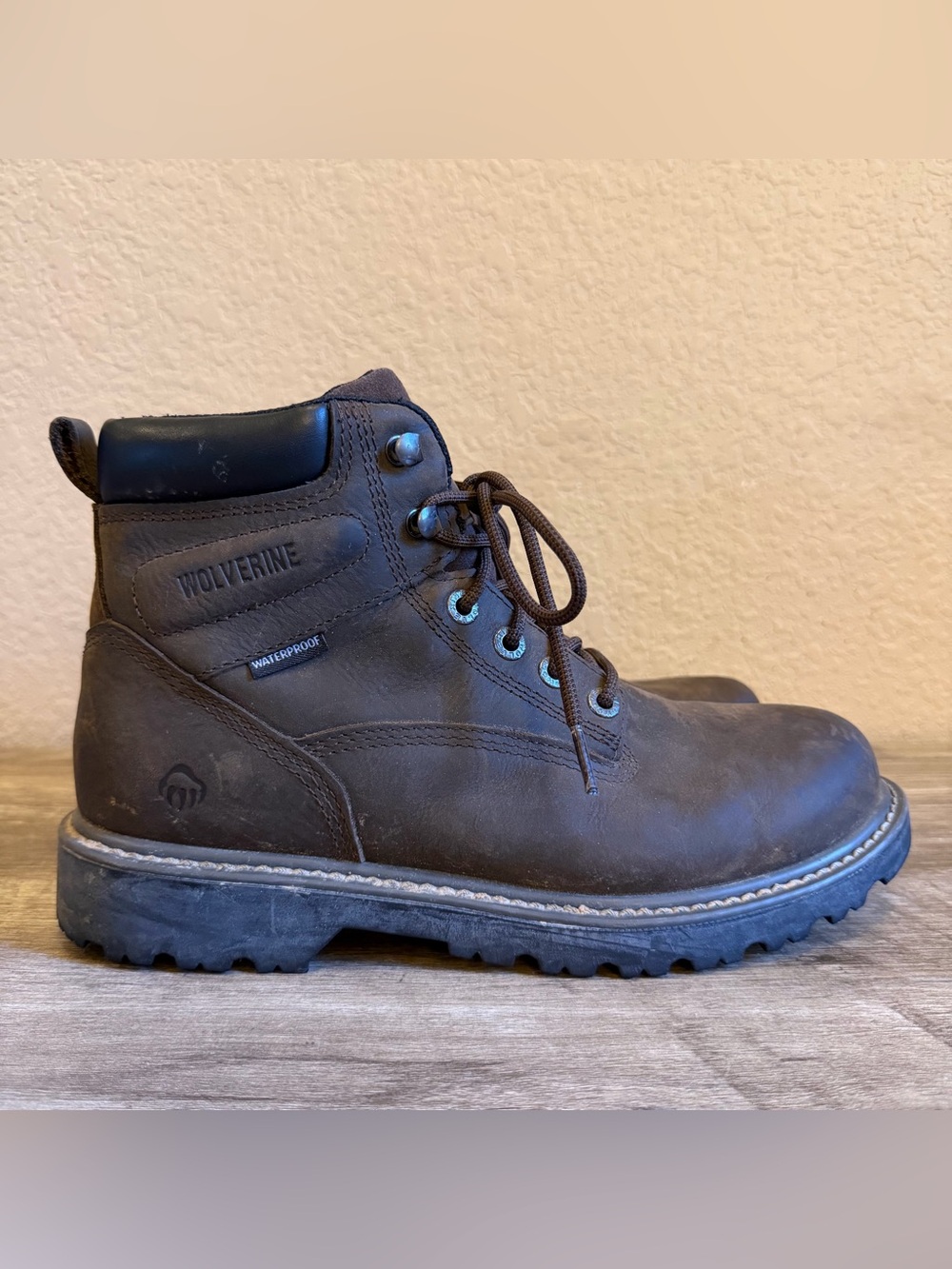Wolverine Waterproof Mens Work Boots Size 9 Leather